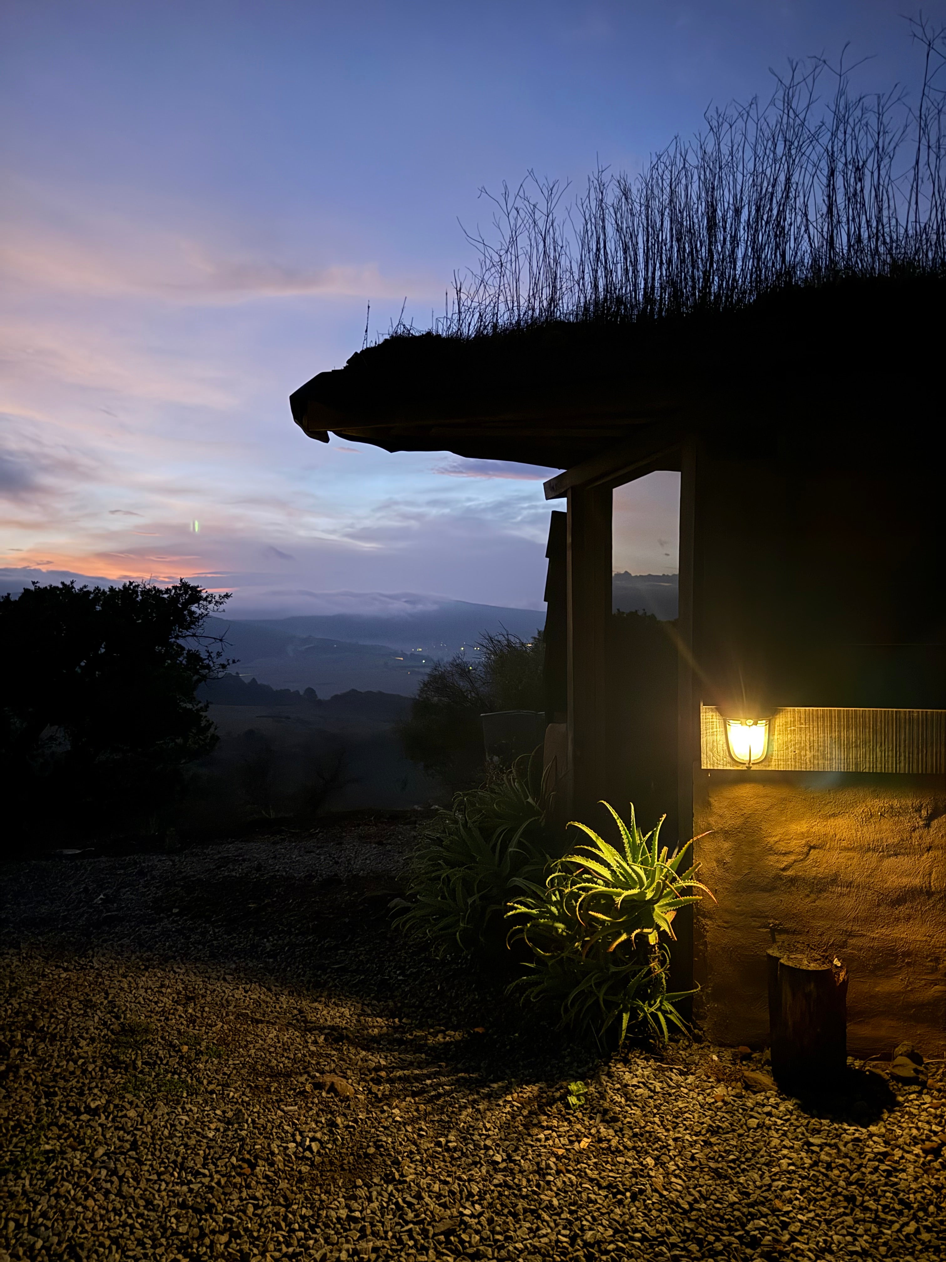 Casa Octágono con techo vivo en Tapalpa